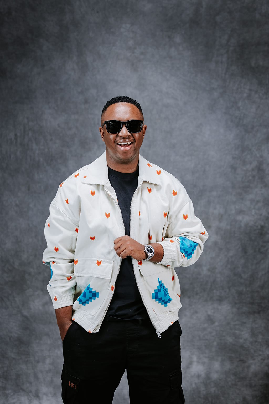Editorial Frame 094 - Shimza editorial photography