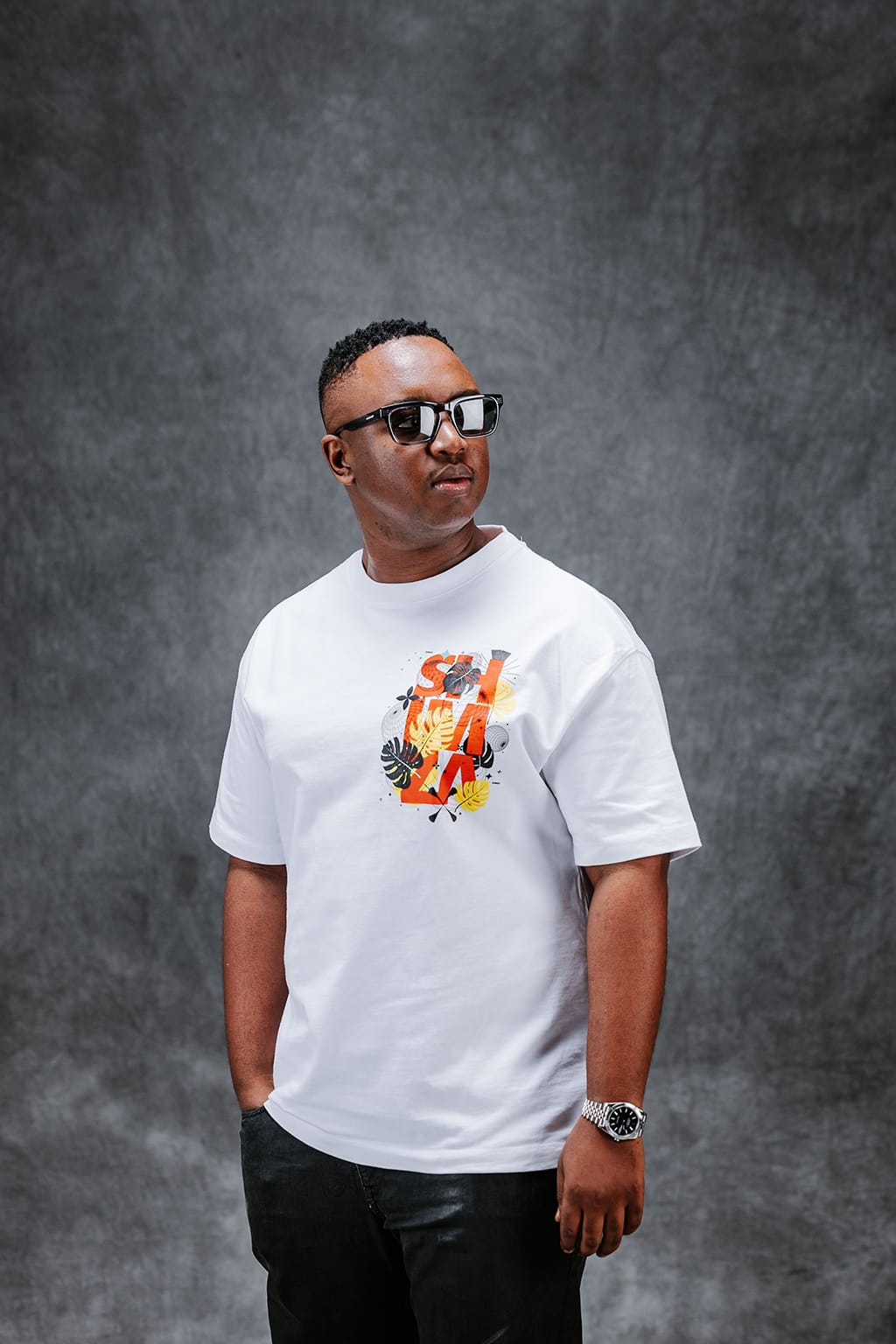Editorial Frame 092 - Shimza editorial photography