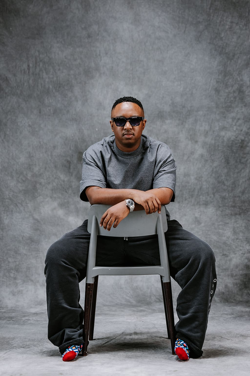 Editorial Frame 118 - Shimza editorial photography