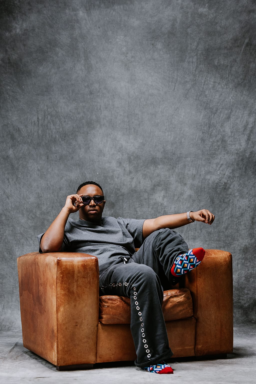 Editorial Frame 121 - Shimza editorial photography