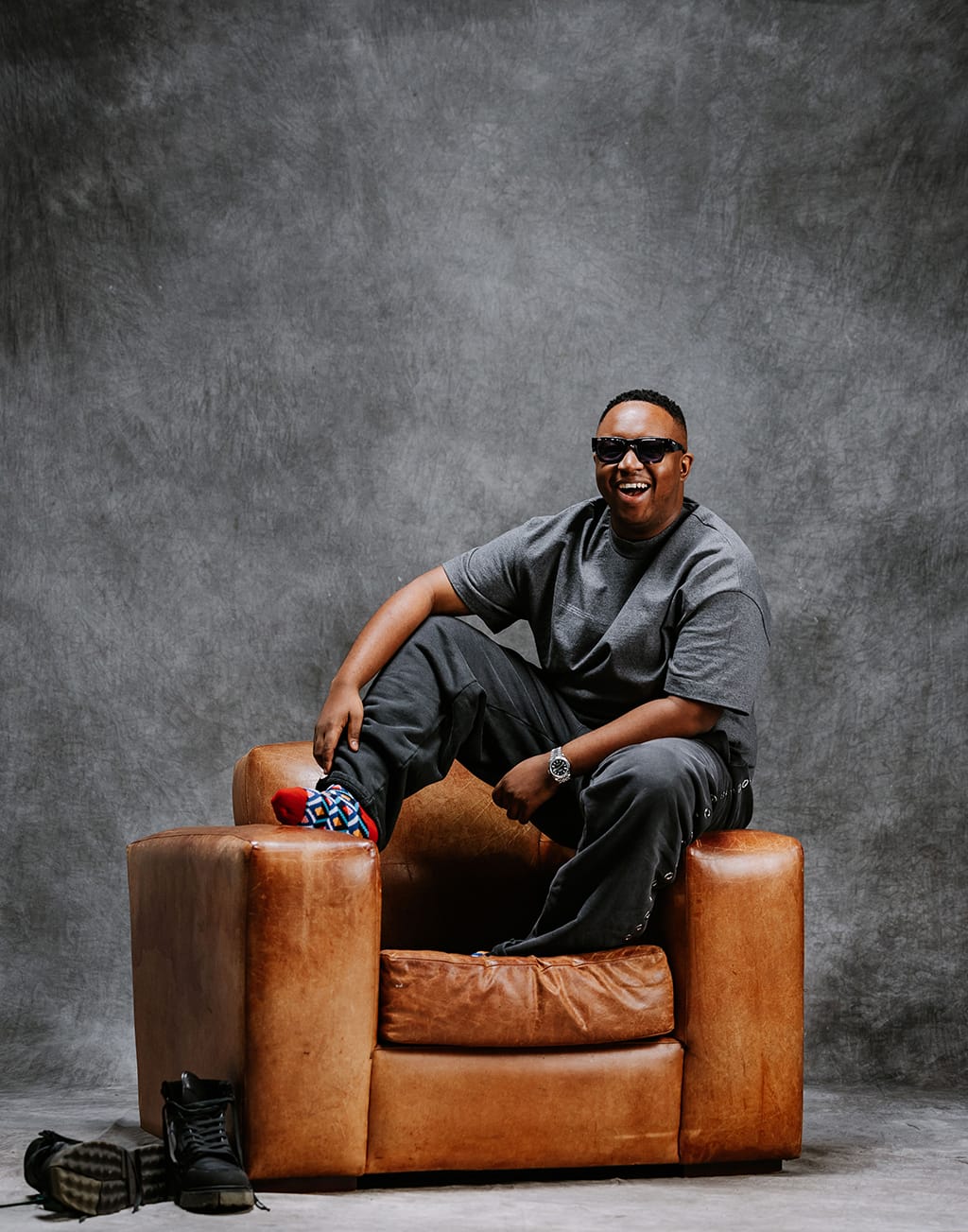 Editorial Frame 124 - Shimza editorial photography