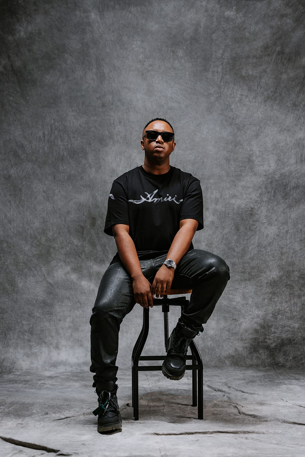 Editorial Frame 133 - Shimza editorial photography