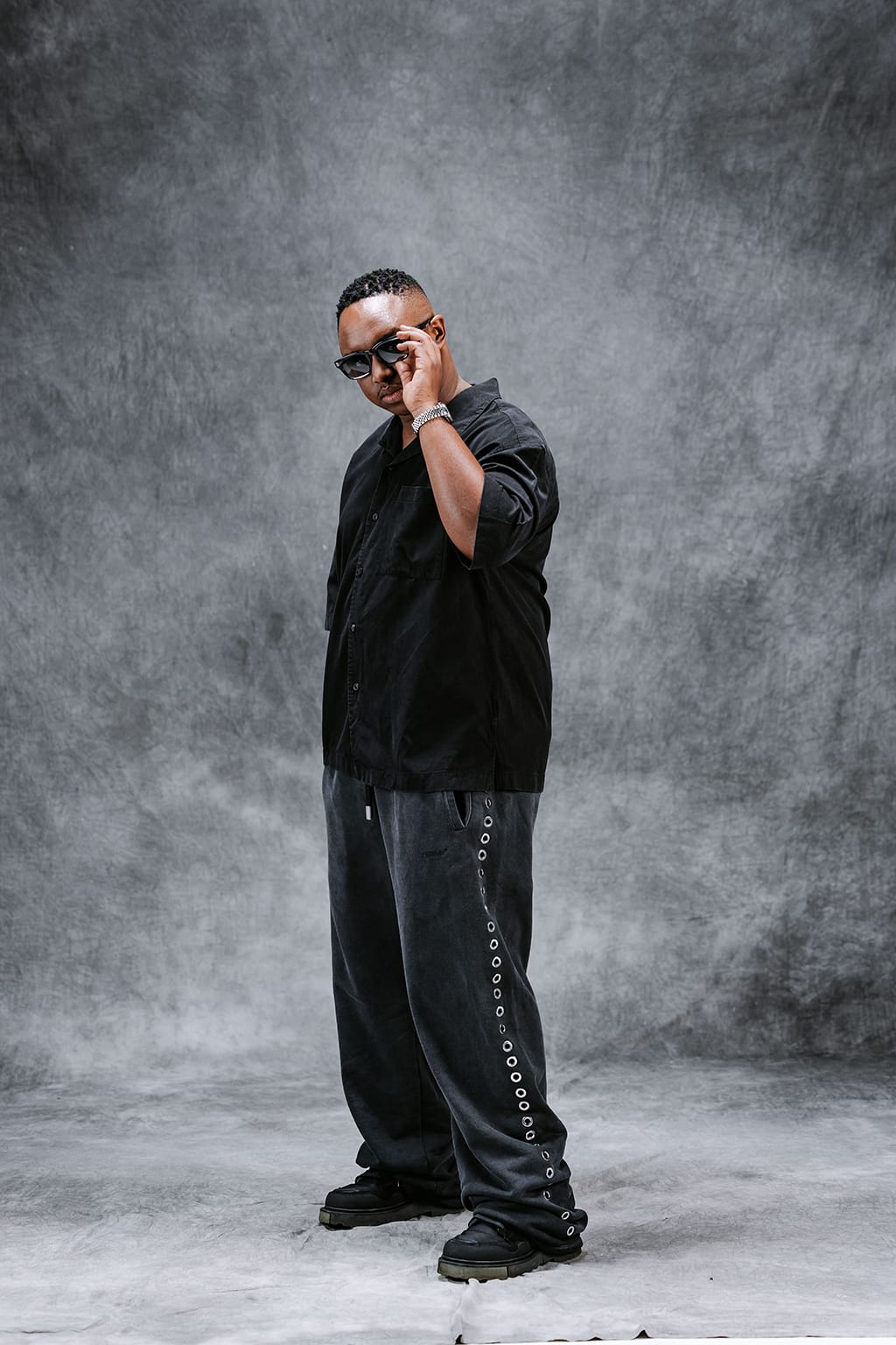 Editorial Frame 135 - Shimza editorial photography
